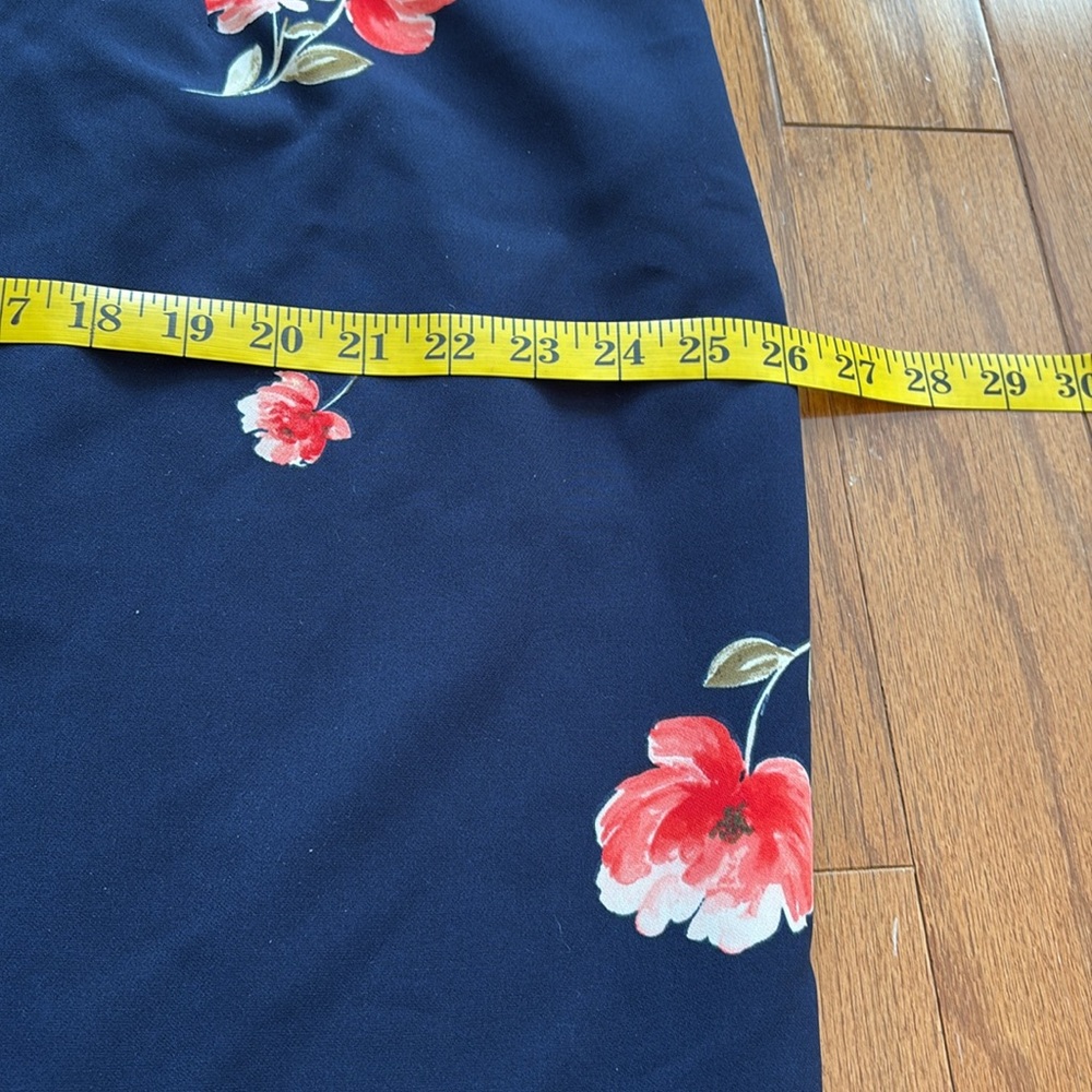 Ashley Graham floral midi dress - Picture 6 of 9